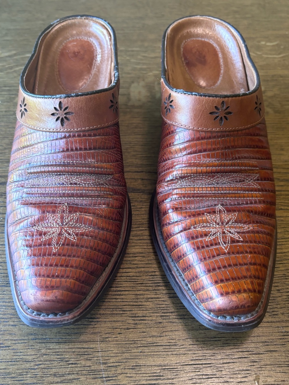 Ariat Desert Star Leather Mule Clogs Brown Women’s 6.5